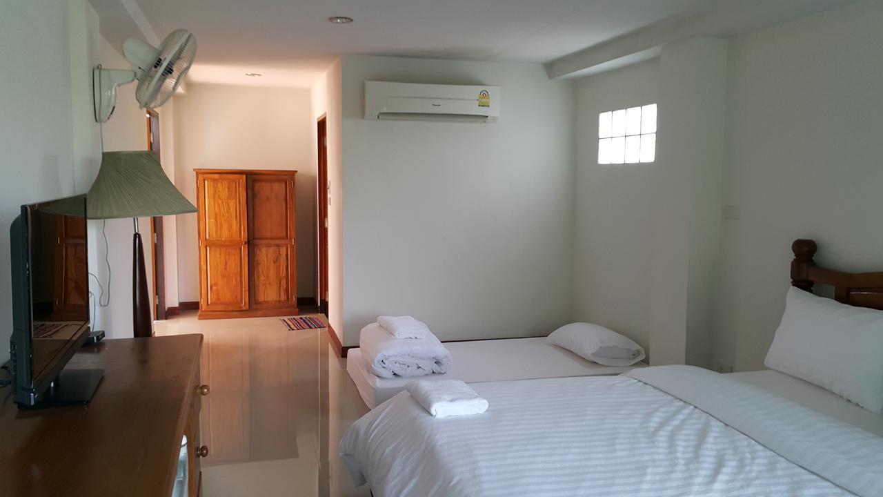 Garden Corner Resort & Hotel Phitsanulok Buitenkant foto