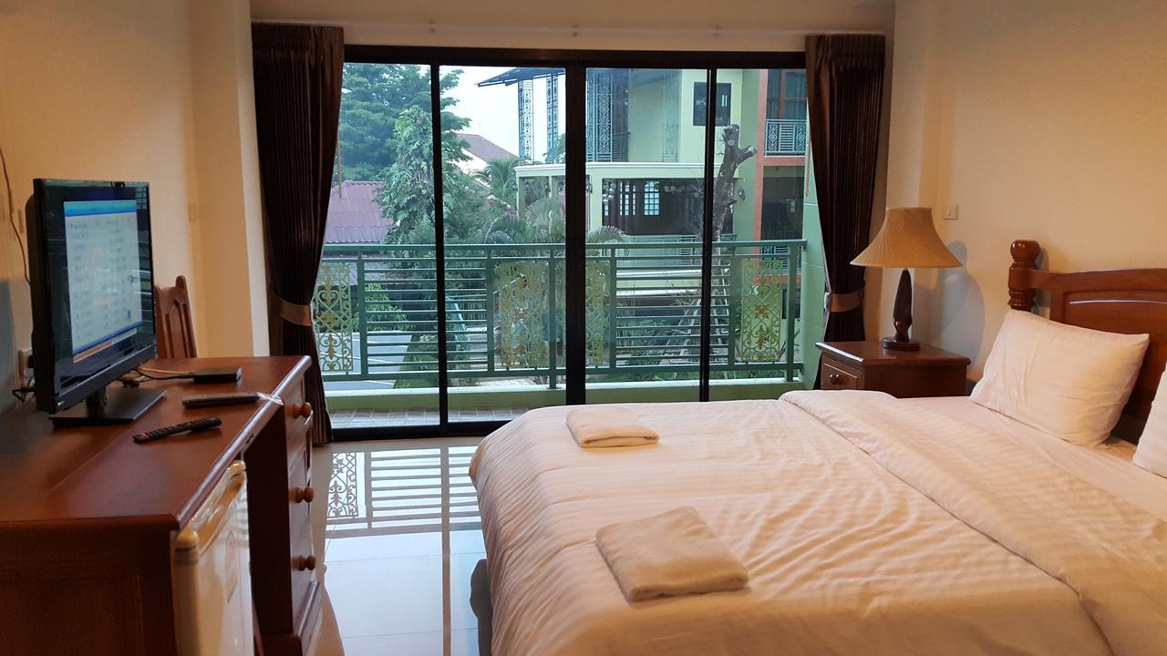 Garden Corner Resort & Hotel Phitsanulok Buitenkant foto