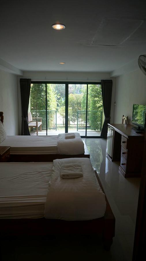 Garden Corner Resort & Hotel Phitsanulok Buitenkant foto